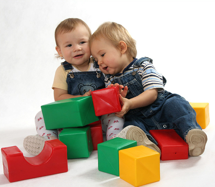 Children-Playing-with-Blocks.jpg