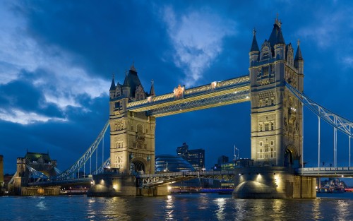 Tower-Bridge-London.jpg