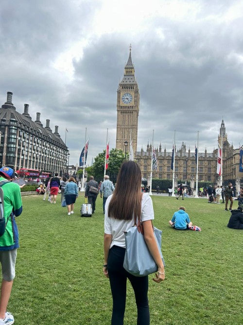 hulyadurugunduz-LONDON.jpg