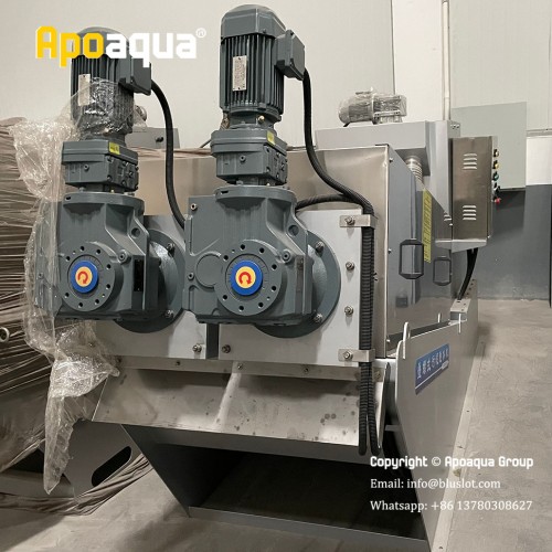 Sludge-Screw-Press-Dewatering-Machine-for-Plastic-Production.jpg