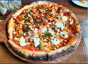 Fresh-sourdough-pizza-in-hsr.jpg