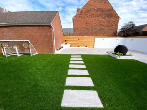 Artificial-lawn-banner.jpg