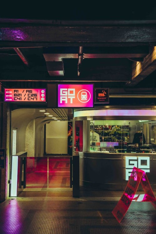 Custom-LED-Displays-for-Every-Business-Need.jpg