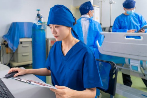 Evolution-of-Revision-Surgery-Techniques.jpg