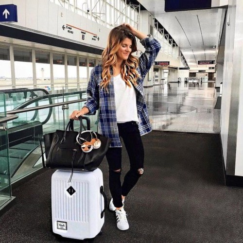 airport-outfit-color-2703.jpg