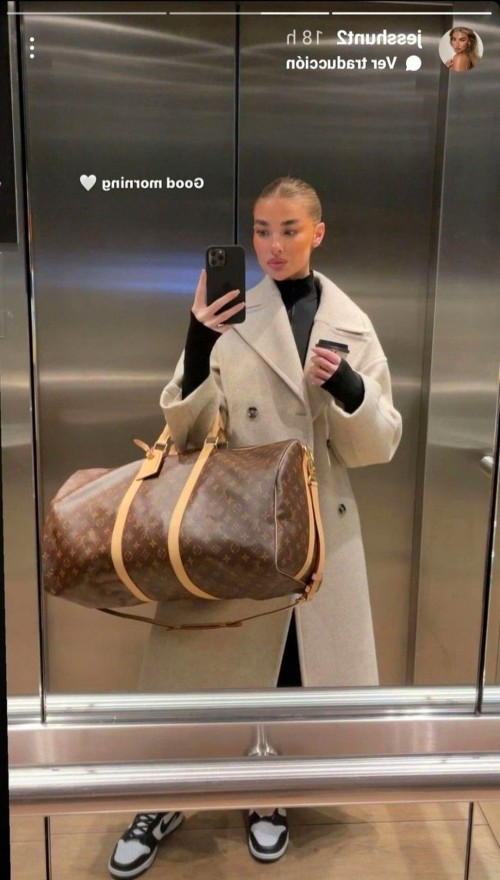 airport-outfit-color-2846.jpg