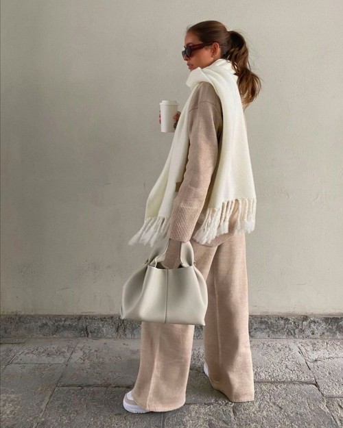 airport-outfit-color-2854.jpg