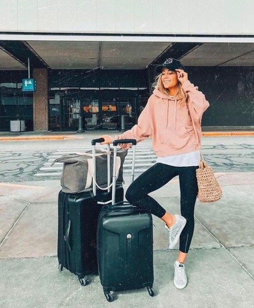 airport-outfit-color-2864.jpg