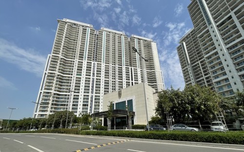 DLF-The-Crest.jpg