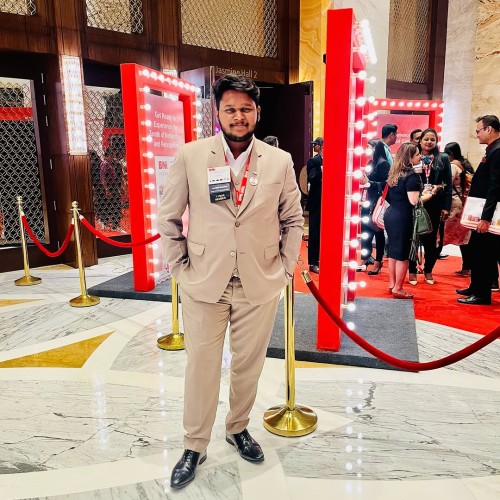 adarsh-arya-digital-marketing-expert.jpg