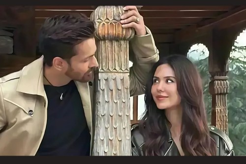 Harshvardhan-Rane--Sonam-Bajwa-Wrap-Ek-Deewane-Ki-Deewaniyat-with-Director-Milap-Zaveri.jpg