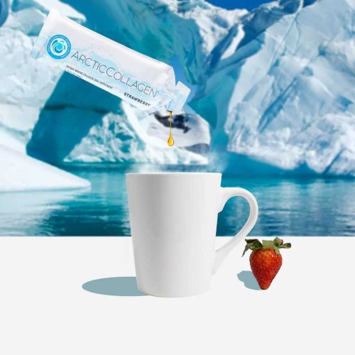 Sachet_Cup_Straberry_hero2-Artic-1-1.jpg