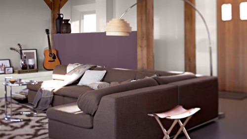 Discover expert tips for creating stunning living room designs Sri Lanka style in your open living area. Learn how to effectively use paint colours to define clear zones, create focal points, and enhance flow, transforming your space into a beautifully organized and inviting home. For more ideas: https://www.dulux.lk/en/colour-inspiration/decorating-open-plan-living-room